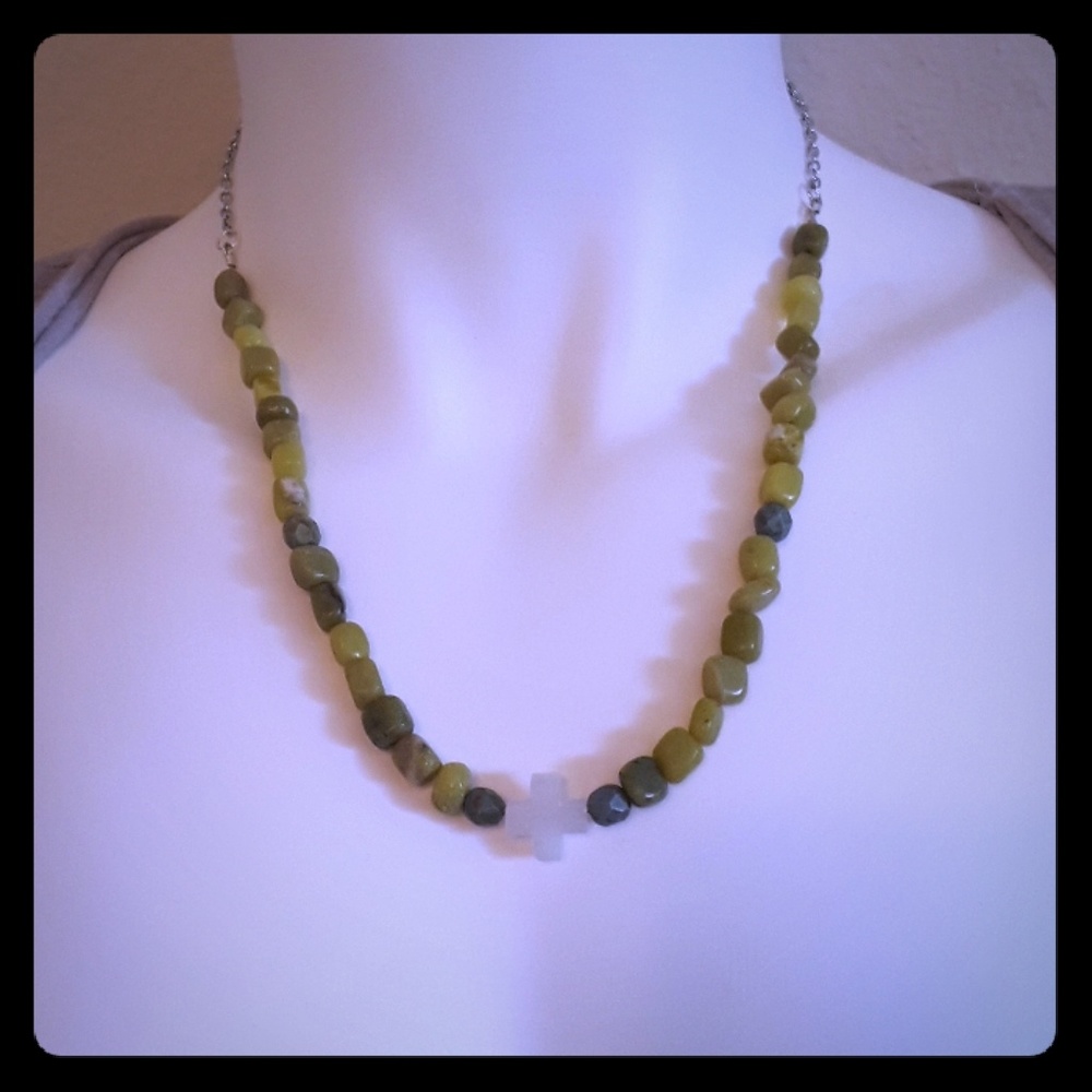 Beaded necklace